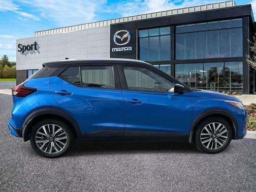 2021 Nissan Kicks SV