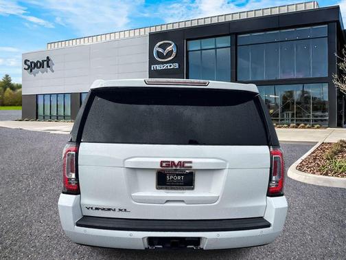 2017 GMC Yukon XL SLE