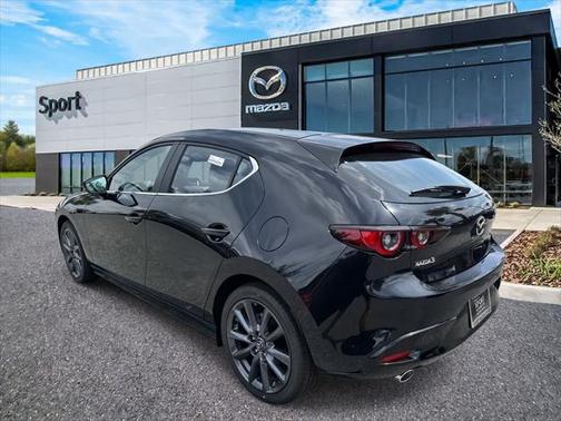 2025 Mazda Mazda3 FWD w/Preferred Package