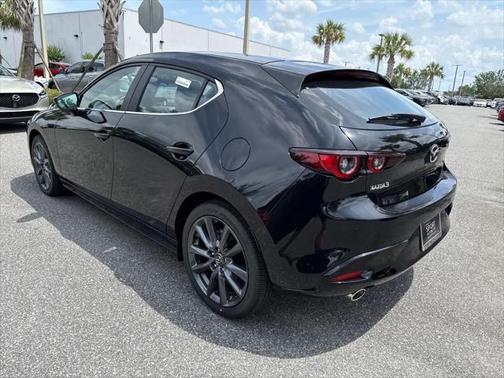 2025 Mazda Mazda3 FWD w/Preferred Package