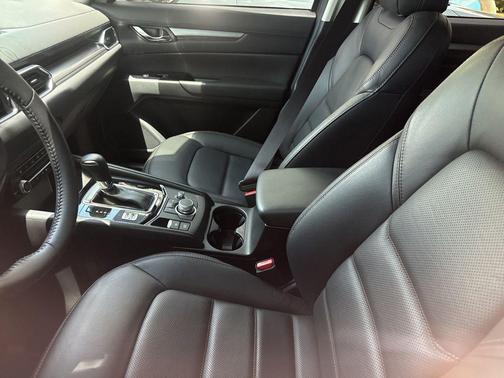White Metallic 2023 Mazda CX-5 2.5 S Preferred Package