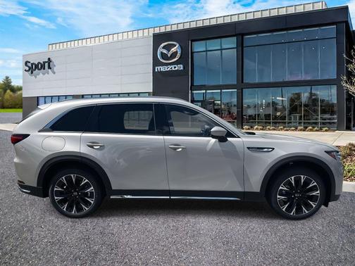 2025 Mazda CX-90 PHEV Premium Plus