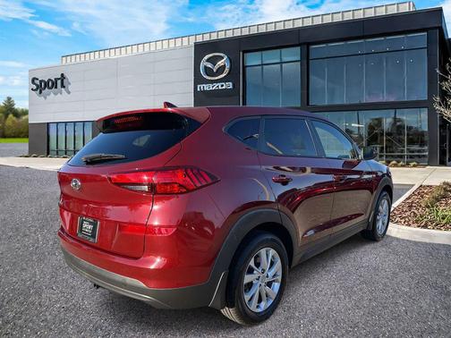 2020 Hyundai TUCSON SE