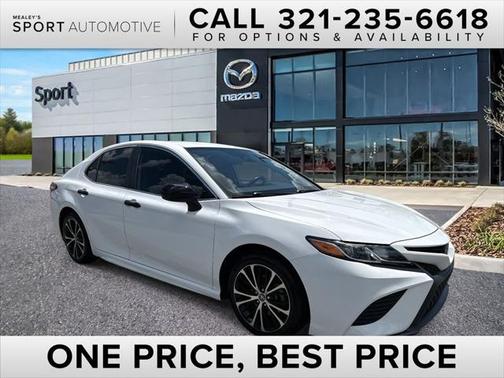 2020 Toyota Camry SE