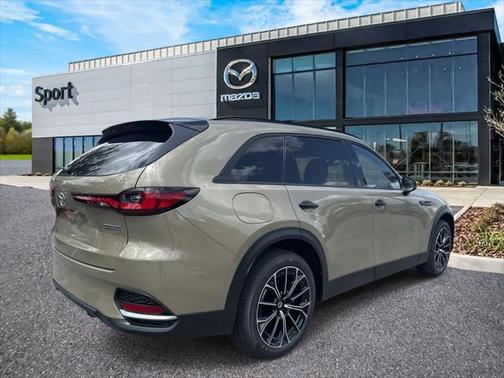 2025 Mazda CX-70 PHEV Premium Package