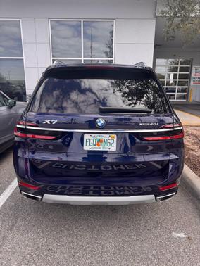 2023 BMW X7 xDrive40i