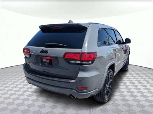 2021 Jeep Grand Cherokee Laredo