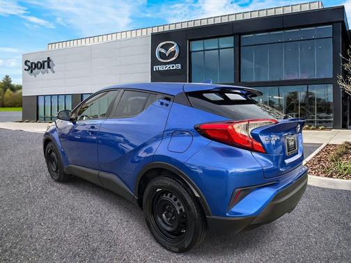 2020 Toyota C-HR LE