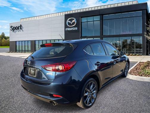 2018 Mazda Mazda3 Touring