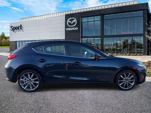 2018 Mazda Mazda3 Touring