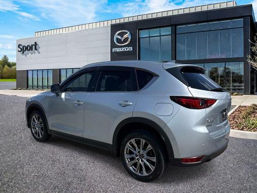 Sonic Silver Metallic 2019 Mazda CX-5 Signature