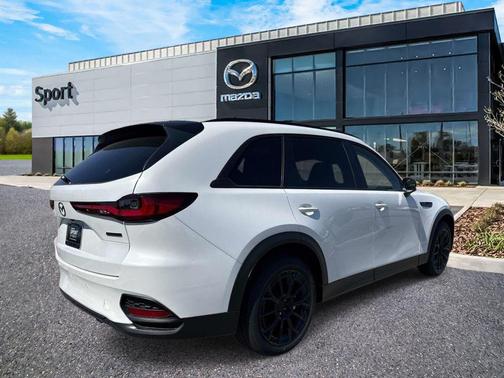 Rhodium White Premium 2026 Mazda CX-70 3.3 Turbo Preferred
