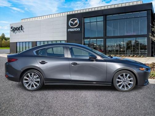 2023 Mazda Mazda3 FWD w/Preferred Package