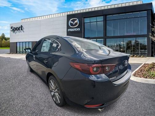 2025 Mazda Mazda3 FWD w/Preferred Package