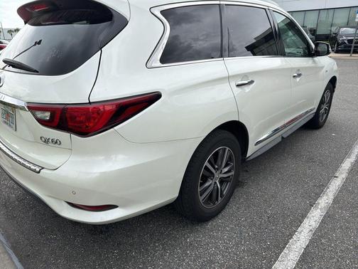 2019 INFINITI QX60 Luxe