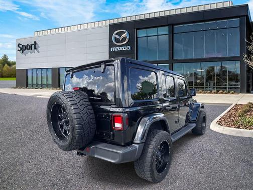 2022 Jeep Wrangler Unlimited Sahara