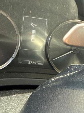 Obsidian 2018 Lexus IS 300 Base