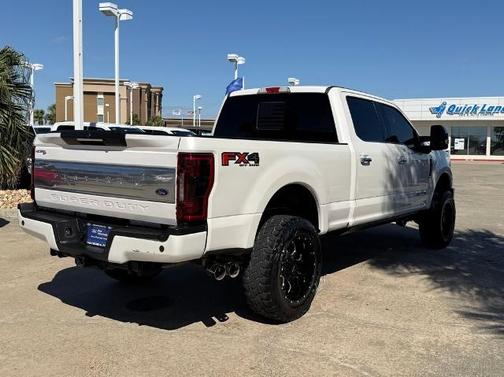 2017 Ford F-250 PLATINUM