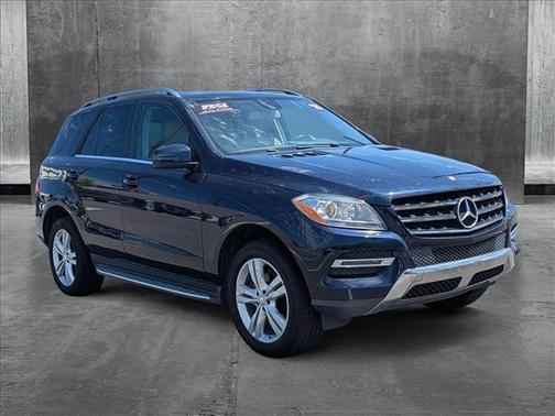 2015 Mercedes-Benz M-Class 4MATIC