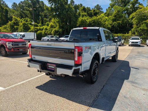 2025 Ford F-350 Platinum