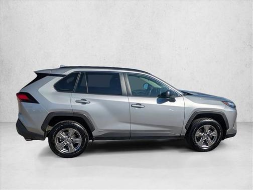 2023 Toyota RAV4 Hybrid LE