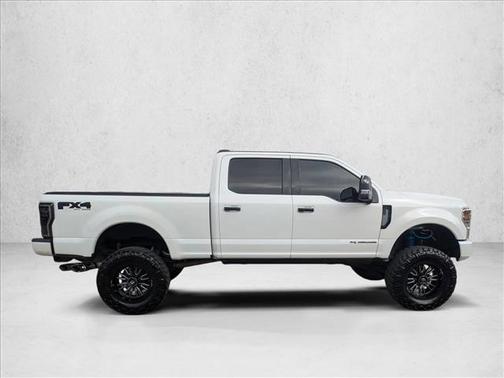 2022 Ford F-250 Platinum