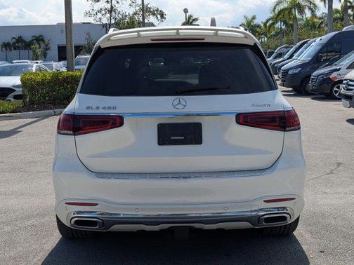2022 Mercedes-Benz GLS 450 4MATIC