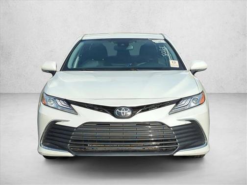 Wind Chill Pearl 2023 Toyota Camry XLE