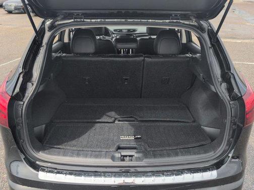 Magnetic Black Pearl 2019 Nissan Rogue Sport SL