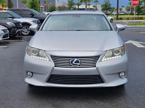 2013 Lexus ES 300h Base