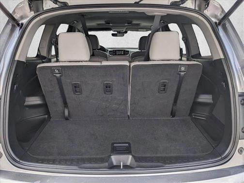 2022 Honda Pilot Touring 8-Passenger