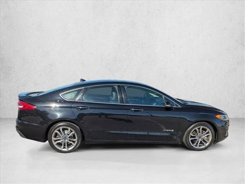 2019 Ford Fusion Hybrid Titanium