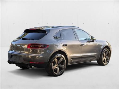 2018 Porsche Macan S