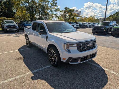 2025 Ford Maverick Lariat