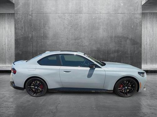 2024 BMW M240 i