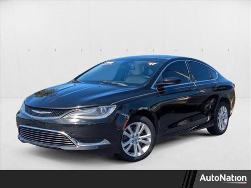 2017 Chrysler 200 Limited