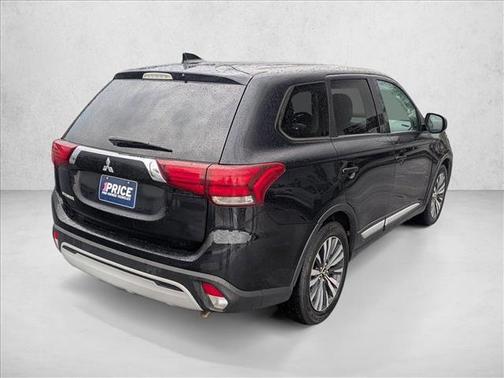 2020 Mitsubishi Outlander ES