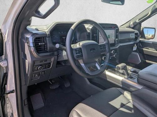 Avalanche 2026 Ford F-150 Lariat