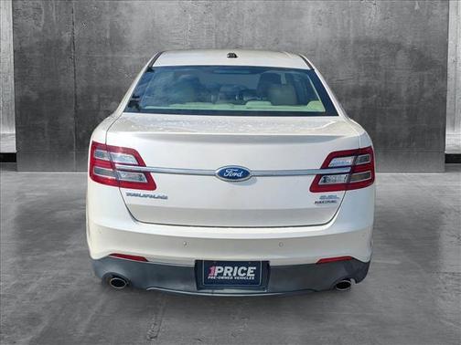 2013 Ford Taurus SEL