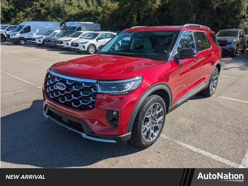 2025 Ford Explorer Platinum