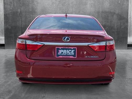 2015 Lexus ES 300h Base