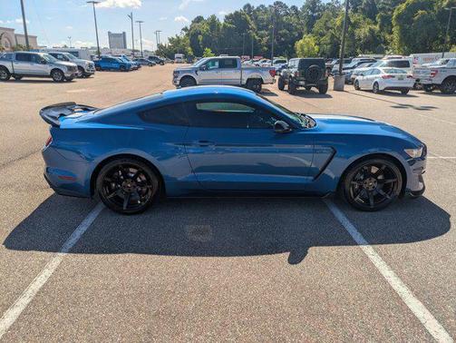 2019 Ford Shelby GT350 Base