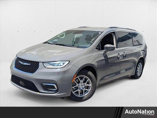 2021 Chrysler Pacifica Touring