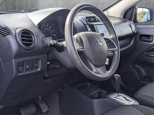 2022 Mitsubishi Mirage ES
