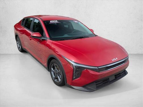 Currant Red 2025 Kia K4 LXS