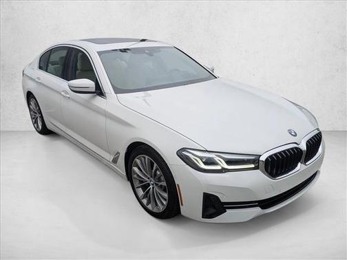 2021 BMW 530 530i