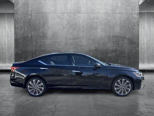 2024 Nissan Altima 2.5 SL