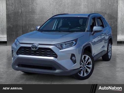 2020 Toyota RAV4 XLE Premium