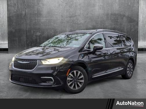 2021 Chrysler Pacifica Hybrid Limited