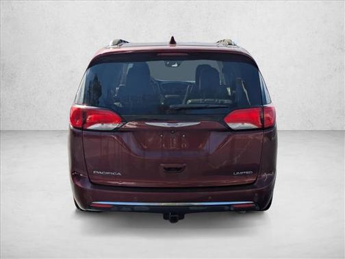 Velvet Red Pearlcoat 2018 Chrysler Pacifica Limited
